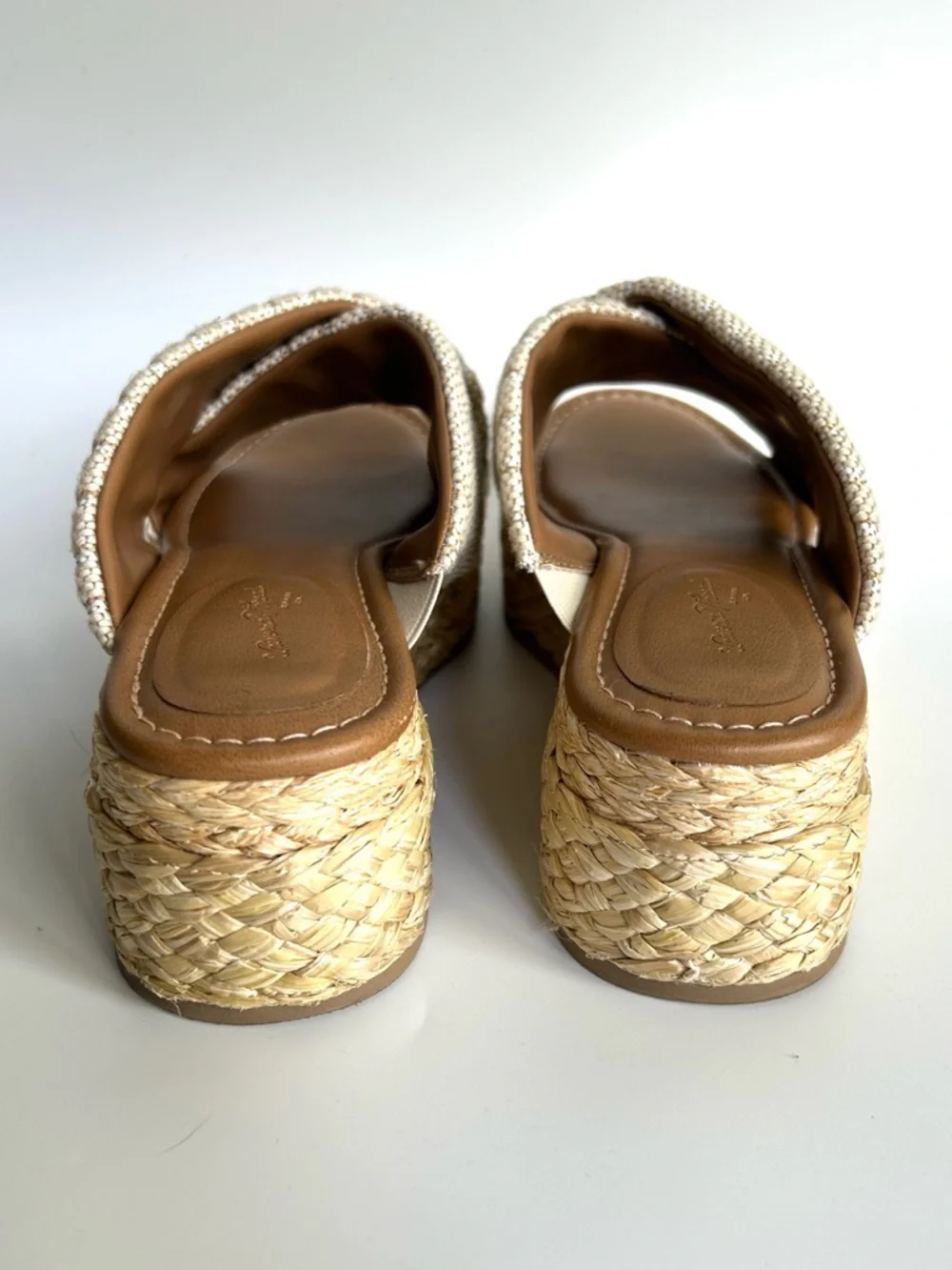 Universal Thread Desi Woven Crisscross Platform Slide Sandals - Cream
